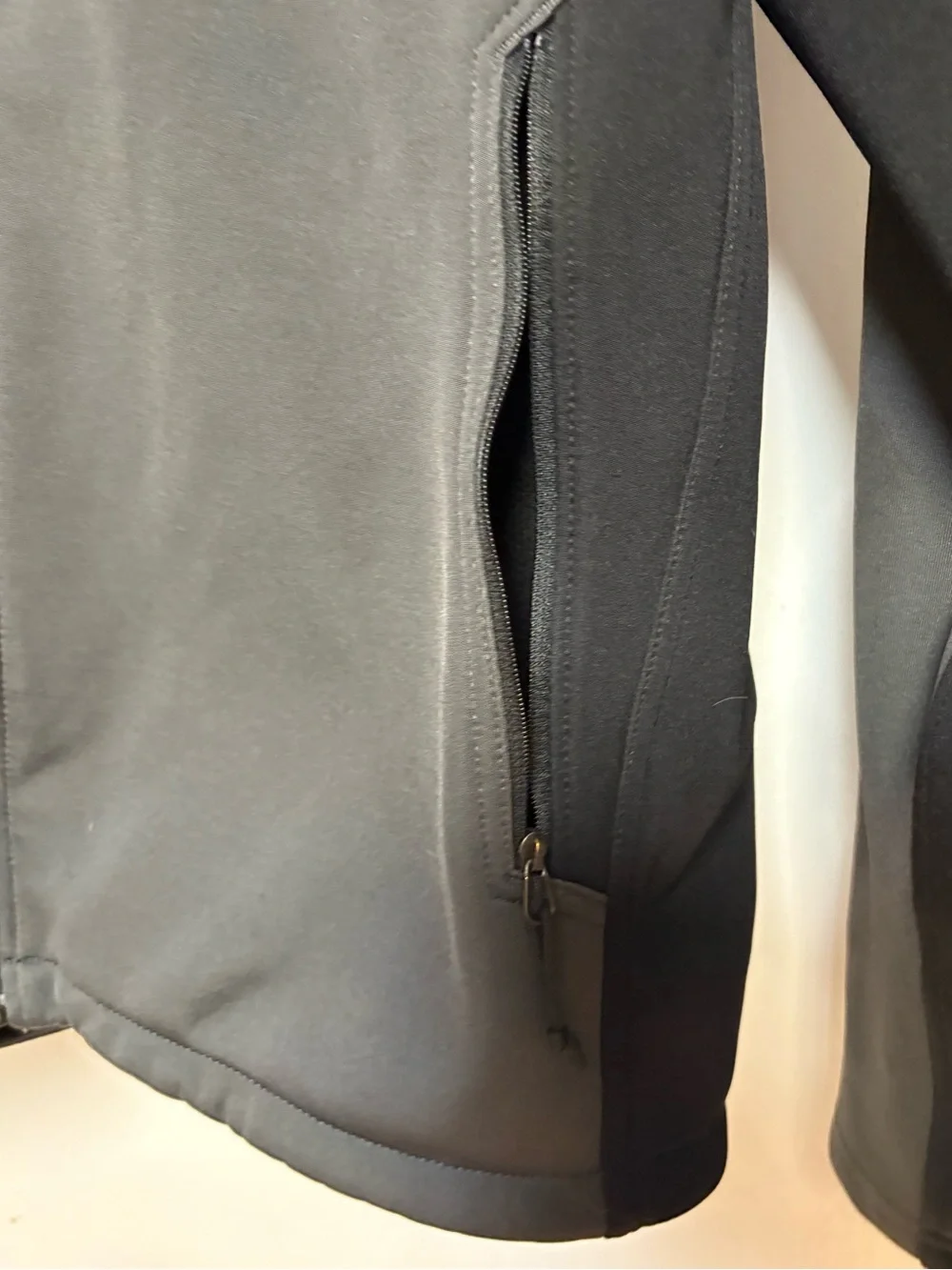 The north face ridgewall soft shelled jacket men’s medium